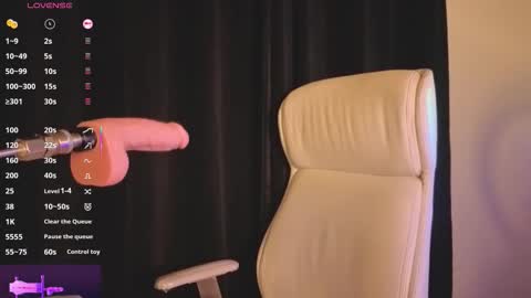 Chantall online show from 25, 10, 2025