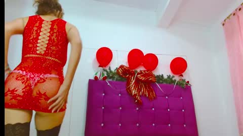 chantal sweety  and horny latina for u online show from 2, 1, 2025