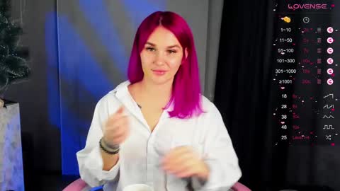 Suzanna Snow online show from 10, 12, 2024
