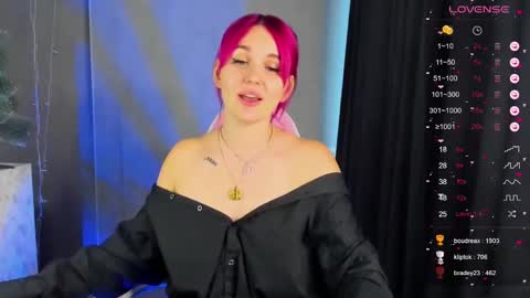 Suzanna Snow online show from 22, 12, 2024