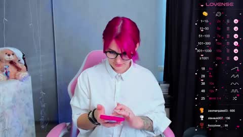 Suzanna Snow online show from 9, 1, 2025