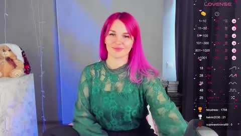 Suzanna Snow online show from 12, 1, 2025