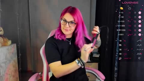 Suzanna Snow online show from 19, 1, 2025