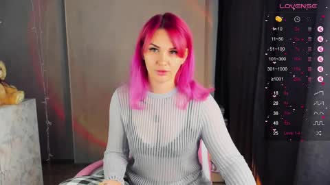 Suzanna Snow online show from 24, 1, 2025