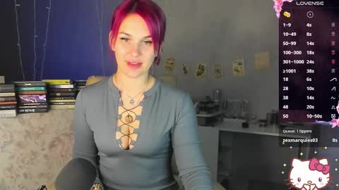 Suzanna Snow online show from 27, 9, 2025