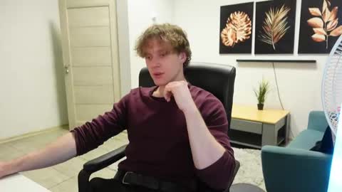 CHARLES DREAMS online show from 30, 11, 2025