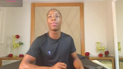 Snapshot of charlesbrown_ chatting on 25, 5, 2026 charlesbrown_ online show from 25, 5, 2026