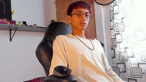 Charles Russo online show from 10, 12, 2024