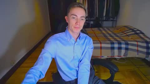 carlos reyes online show from 28, 1, 2025