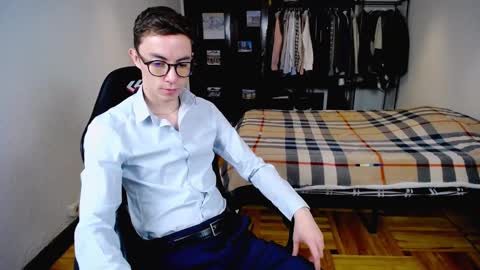 carlos reyes online show from 20, 2, 2025