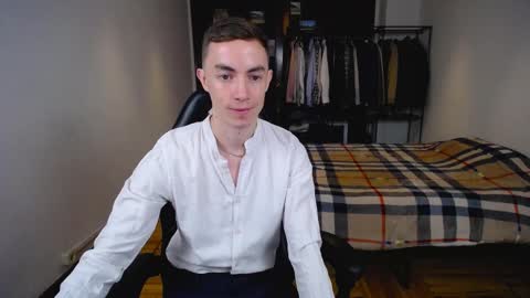 carlos reyes online show from 27, 2, 2025