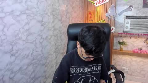 Charlie online show from 15, 10, 2025