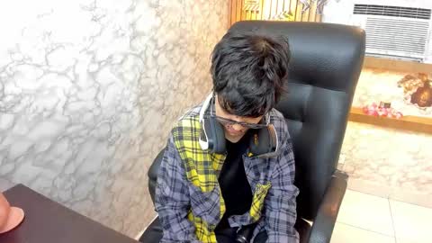 Charlie online show from 21, 10, 2025