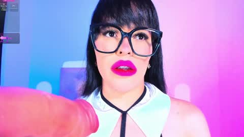 Charloott Evans online show from 8, 2, 2025