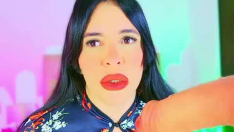 Charloott Evans online show from 1, 2, 2026