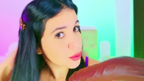 Charloott Evans online show from 13, 4, 2026