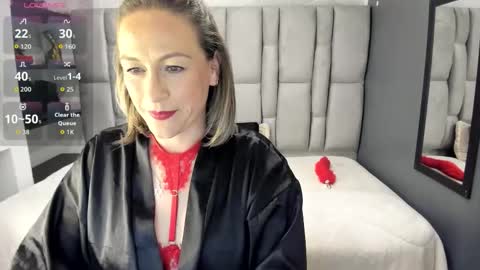 Charlot milf online show from 13, 3, 2026