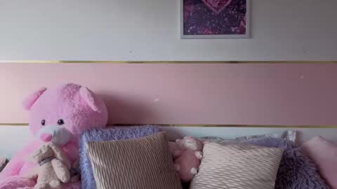 You honey online show from 23, 11, 2025