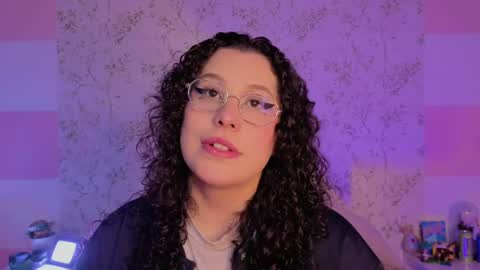 You honey online show from 4, 4, 2026