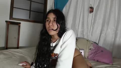 karinaa independent model online show from 16, 1, 2026