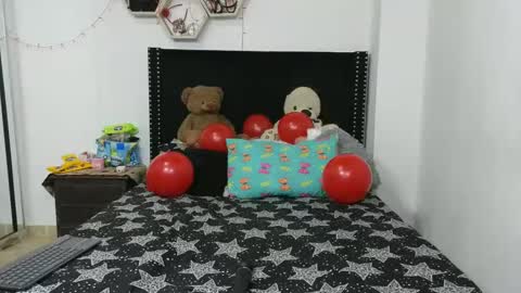 charlotte_027 online show from 15, 2, 2025