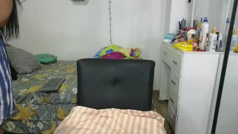 charlotte_027 online show from 22, 12, 2025