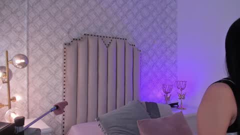   Charlotte  online show from 12, 1, 2025