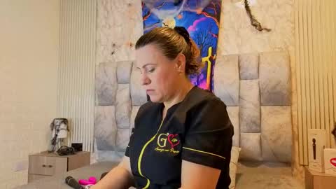 charlotte online show from 16, 10, 2025