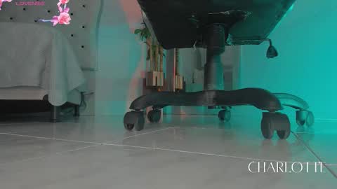 charlotte  grey online show from 20, 2, 2026