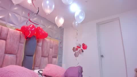 Charlotte Icee online show from 16, 2, 2026