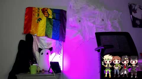 Charlie  online show from 12, 10, 2025