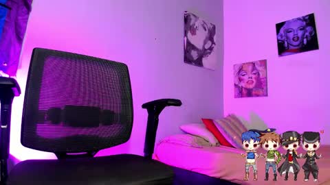 Charlie  online show from 18, 11, 2025