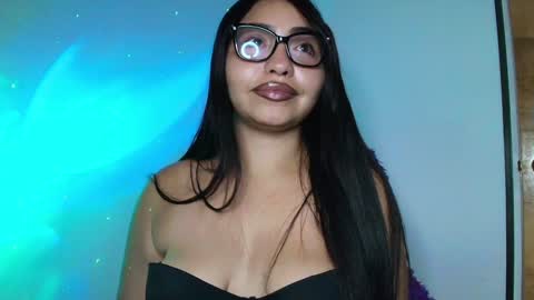 charlotte_princess_1 online show from 7, 2, 2025