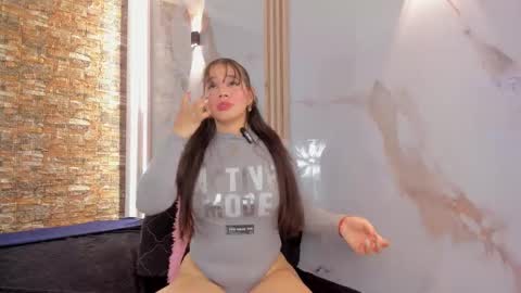 charlotte online show from 27, 10, 2025