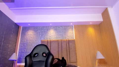 Snapshot of charlotte_whitee1 chatting on 25, 4, 2026 Charlotte Everyday From 0700 to 1300 Col Time online show from 25, 4, 2026