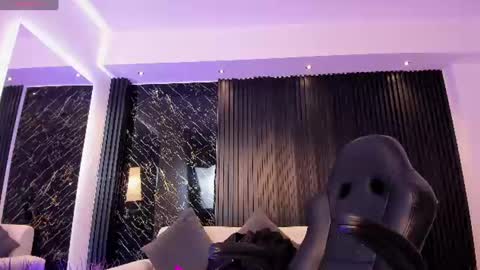 Snapshot of charlotte_whitee1 chatting on 18, 6, 2026 Charlotte Everyday From 0700 to 1300 Col Time online show from 18, 6, 2026