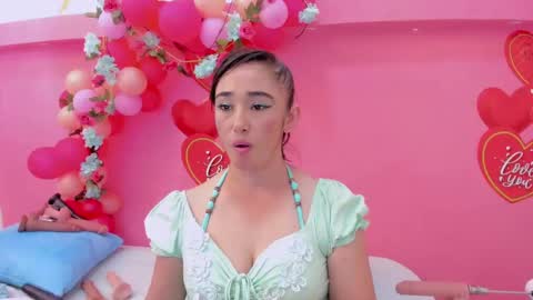 Snapshot of charlotte_x1 chatting on 15, 9, 2025 Charlotte online show from 15, 9, 2025