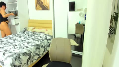 Charlotte online show from 2, 2, 2025