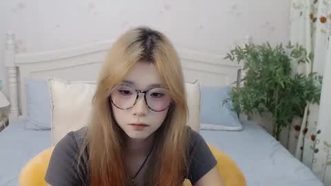 Charlotte online show from 22, 9, 2025