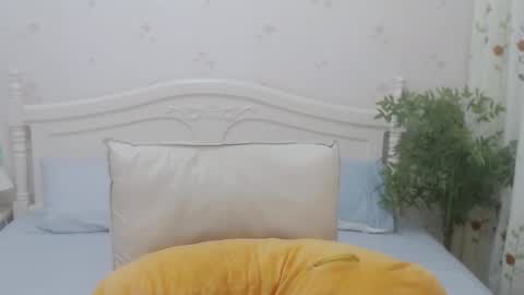 Charlotte online show from 27, 9, 2025