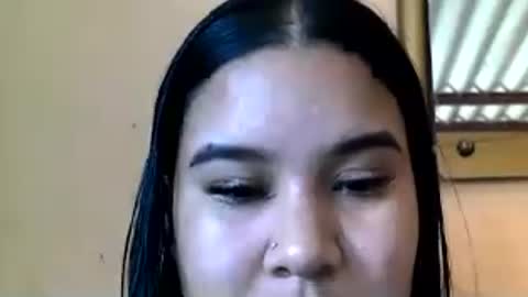 charlottequeen_21 online show from 27, 6, 2026