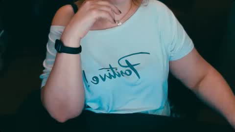 CharlotteXTasty online show from 21, 11, 2025