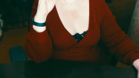 CharlotteXTasty online show from 16, 12, 2025