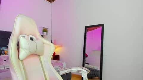 Charly online show from 24, 9, 2025