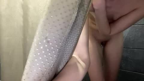 Vicky online show from 7, 3, 2025