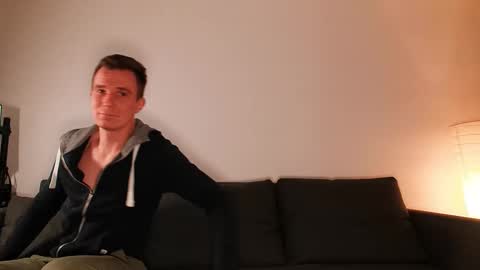 Snapshot of chasingwhiterabbit chatting on 15, 9, 2025 Chasing Rabbit online show from 15, 9, 2025