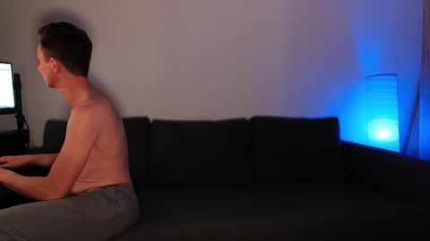 Snapshot of chasingwhiterabbit chatting on 23, 9, 2025 Chasing Rabbit online show from 23, 9, 2025