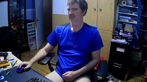 wanaBeYourToy online show from 4, 11, 2025