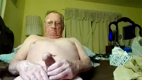 chatoffmale60 online show from 4, 11, 2025