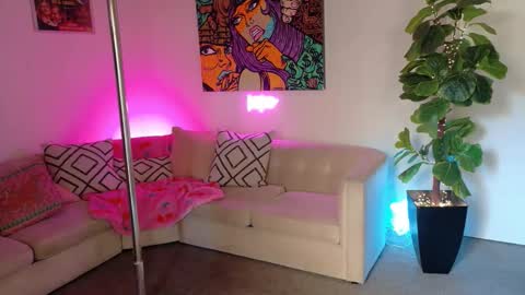 Rockhard Cockstar N Roxynyes online show from 17, 10, 2025